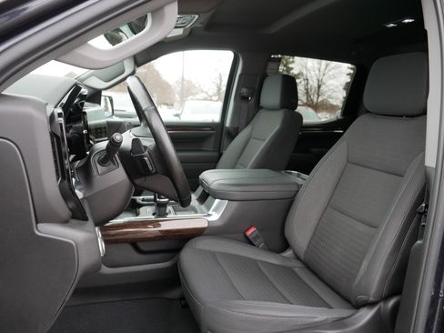 Used 2024 GMC Sierra 1500 Elevation w/ Preferred Package image 34