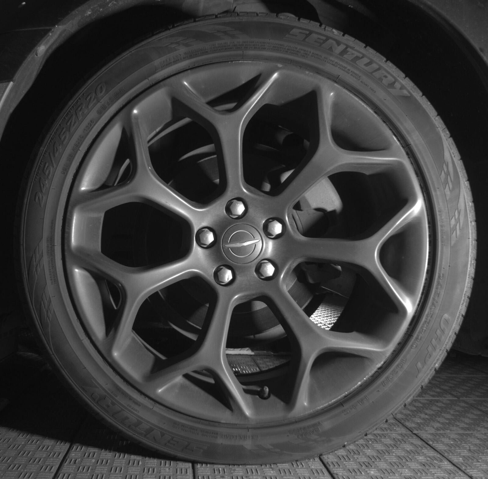 Used 2019 Chrysler 300 S RWD image 23