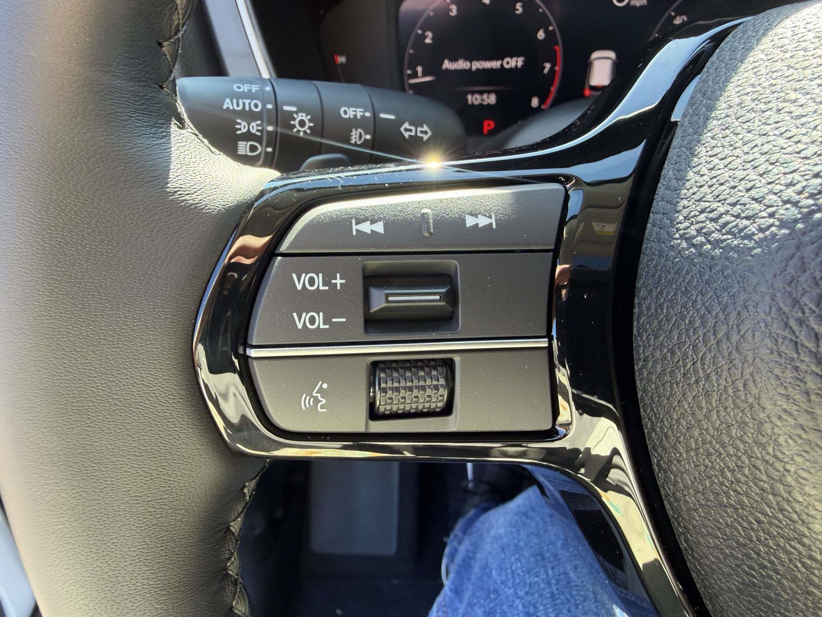 New 2026 Honda Pilot Touring image 18