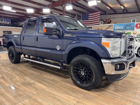 Used 2013 Ford F250 Lariat w/ Lariat Ultimate Pkg image 3