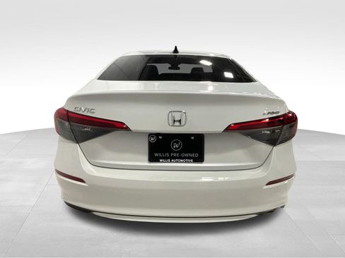 Used 2024 Honda Civic Sport image 5