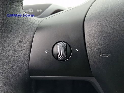 Used 2024 Tesla Model Y Long Range image 24