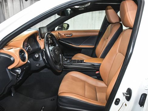 Used 2022 Lexus IS 300 AWD w/ Premium Package image 43