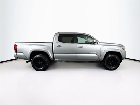Certified 2022 Toyota Tacoma SR5 w/ Technology Package image 9