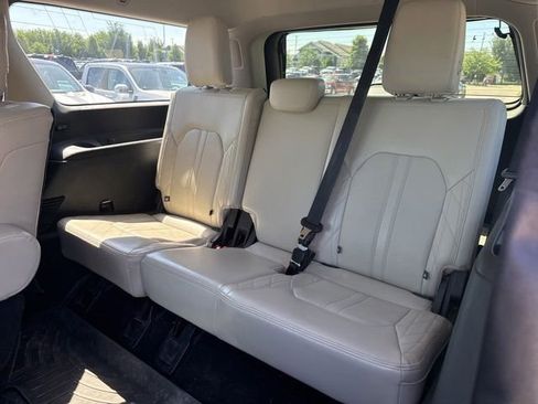 Used 2020 Ford Expedition Max Platinum AWD/4WD image 17