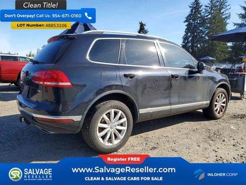 Used 2015 Volkswagen Touareg Sport AWD/4WD image 4
