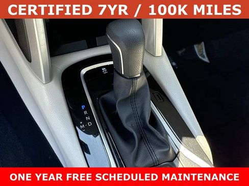 Used 2025 Toyota Corolla Cross LE FWD image 22