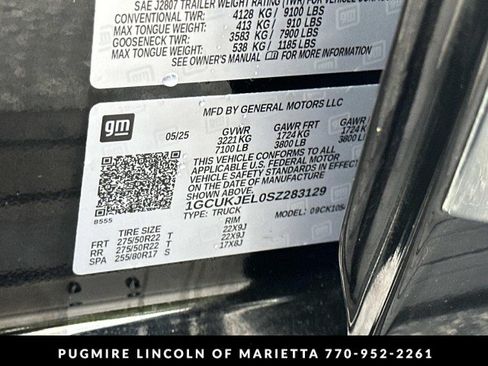 Used 2025 Chevrolet Silverado 1500 High Country AWD/4WD image 35