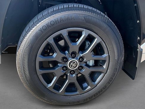 Used 2024 Toyota Tundra Platinum image 8