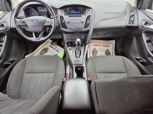 Used 2015 Ford Focus SE w/ SE Cold Weather Package image 48