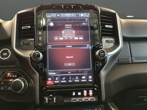 Used 2022 RAM 1500 Big Horn AWD/4WD image 15