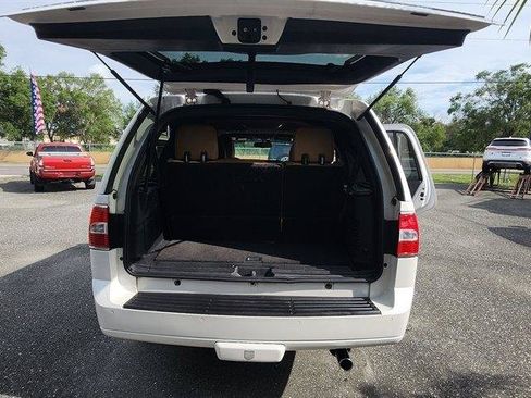 Used 2012 Lincoln Navigator 2WD image 31