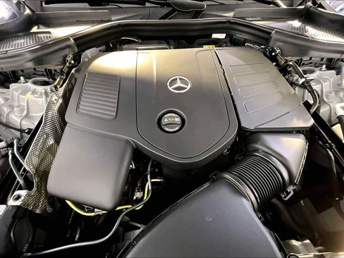 New 2026 Mercedes-Benz GLC 300 4MATIC image 14