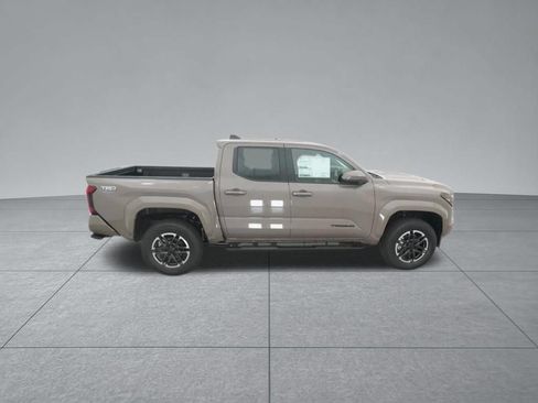 Used 2026 Toyota Tacoma TRD Sport RWD image 14