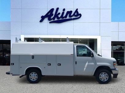 New 2026 Ford E-350 and Econoline 350 Super Duty w/ Power Equipment Group