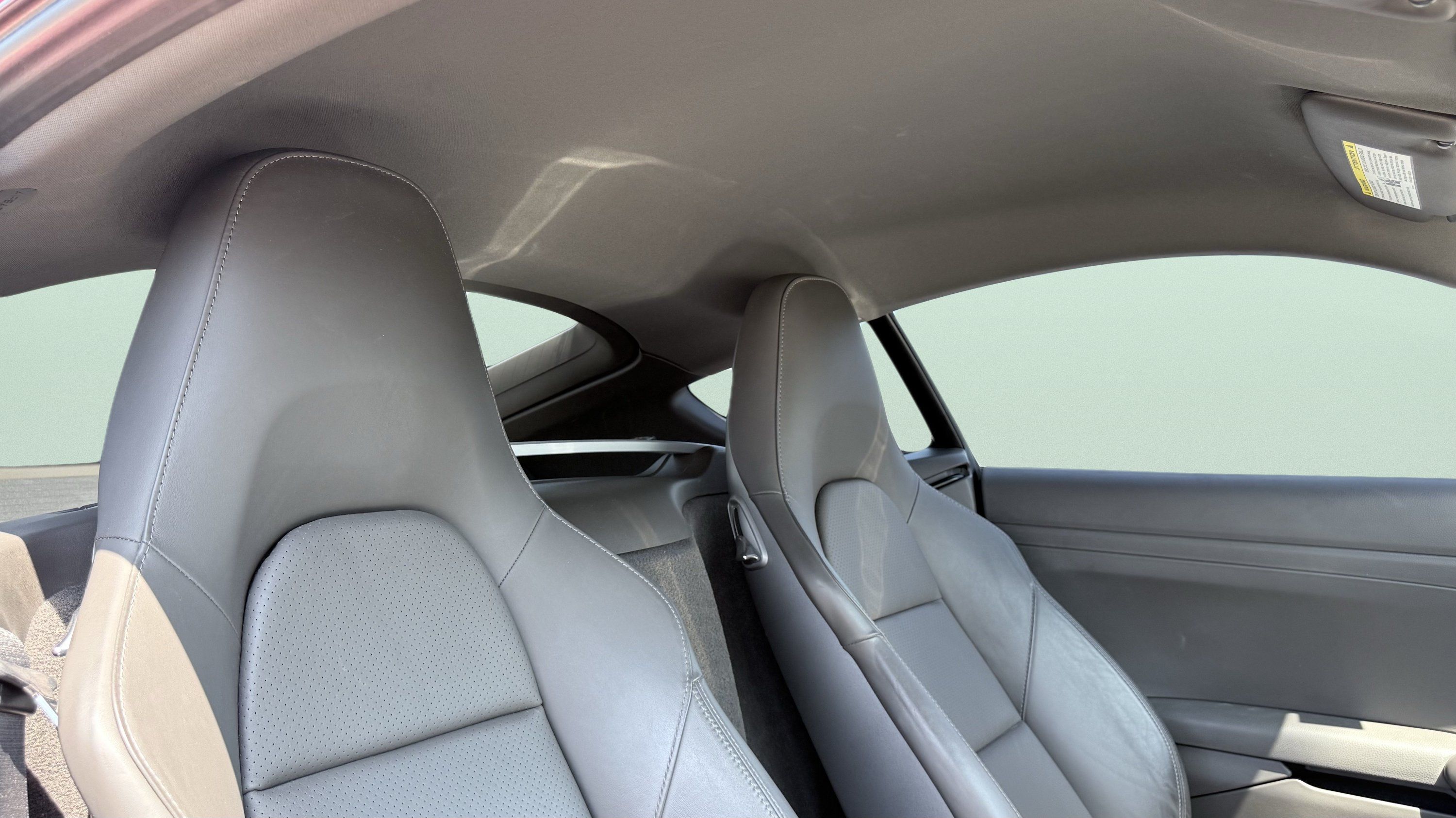 Used 2019 Porsche 718 Cayman RWD image 35