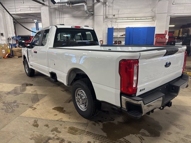 Used 2024 Ford F350 XL w/ XL Chrome Package RWD image 10