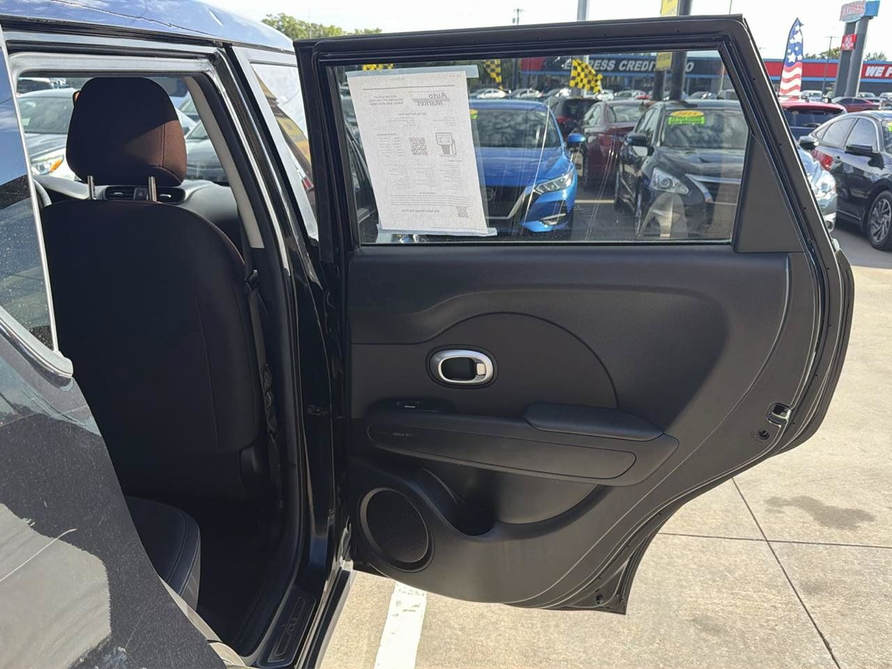 Used 2017 Kia Soul FWD image 24