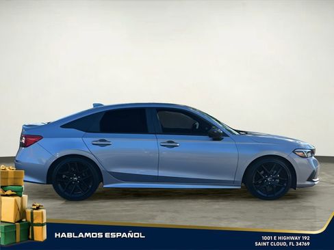 Used 2023 Honda Civic Sport image 8