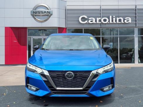 Used 2023 Nissan Sentra SR w/ Electronics Package image 2