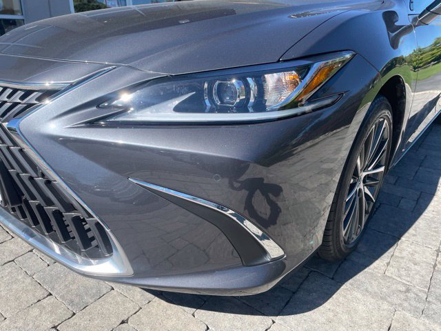 Used 2023 Lexus ES 350 w/ Premium Package FWD image 14