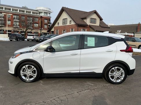 Used 2020 Chevrolet Bolt LT image 4