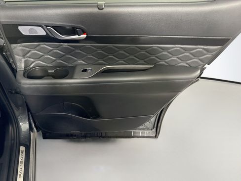 Used 2022 Hyundai Palisade Calligraphy w/ Cargo Package FWD image 28