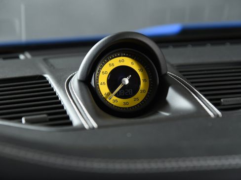 Used 2022 Porsche 911 GT3 RWD image 8