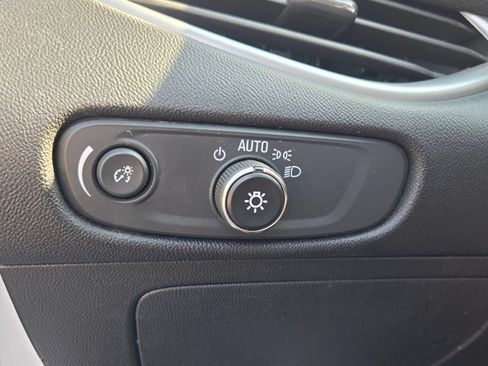 Used 2024 Chevrolet Malibu LT FWD image 28
