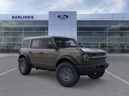 New 2025 Ford Bronco 4-Door w/ Sasquatch Package AWD/4WD image 7