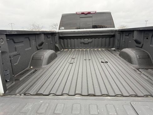 Used 2020 Chevrolet Silverado 2500 LTZ w/ LTZ Premium Package image 22