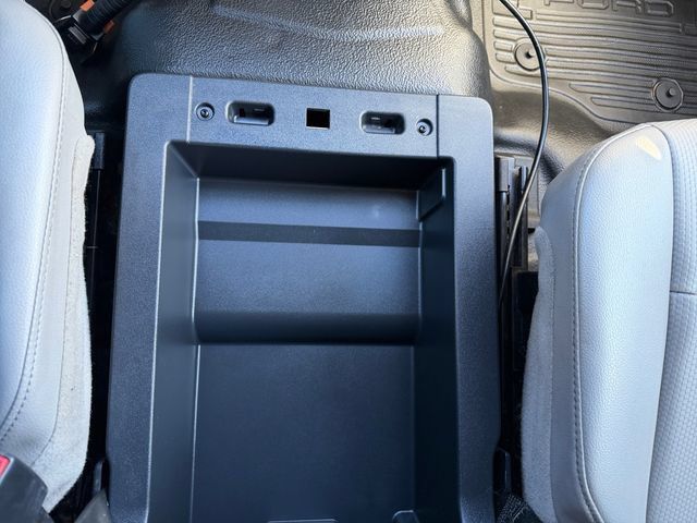 Used 2022 Ford F550 4x4 Crew Cab Super Duty image 29