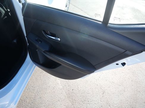 Used 2022 Nissan Sentra S image 25