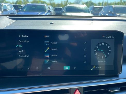 New 2026 Kia Sorento S FWD image 16