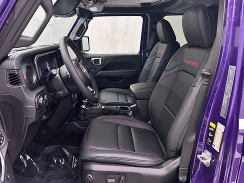 New 2026 Jeep Wrangler Unlimited Rubicon AWD/4WD image 12