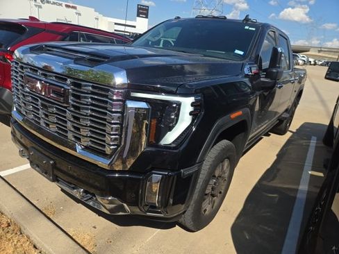 Used 2025 GMC Sierra 2500 Denali w/ Denali Reserve Package AWD/4WD image 2