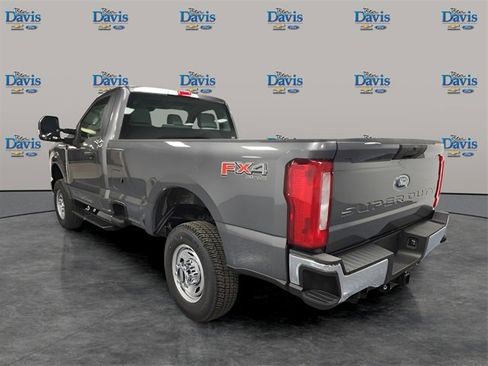 New 2025 Ford F250 XL image 3