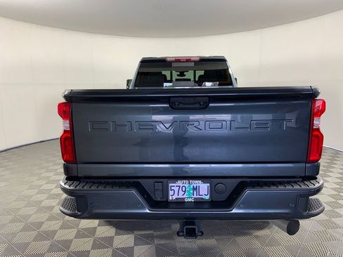 Used 2020 Chevrolet Silverado 3500 High Country AWD/4WD image 10