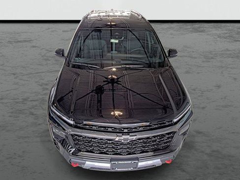 New 2026 Chevrolet Traverse Z71 w/ Enhanced Driving Package AWD/4WD image 6