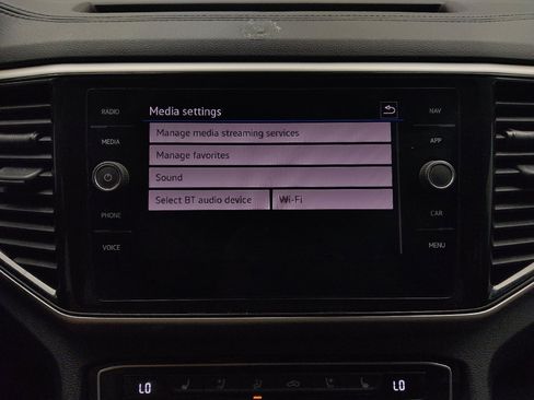Used 2022 Volkswagen Atlas Cross Sport SEL Premium R-Line w/ Cross Sport MDO Package AWD/4WD image 25