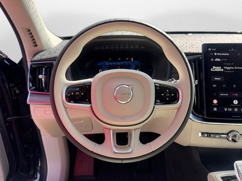New 2026 Volvo XC90 T8 Ultra w/ Protection Package Premier AWD/4WD image 10