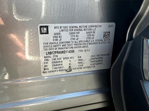 Used 2022 Buick Envision Essence w/ Technology Package I image 31