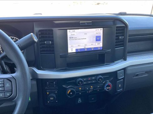 Used 2025 Ford F250 XL w/ STX Appearance Package image 6