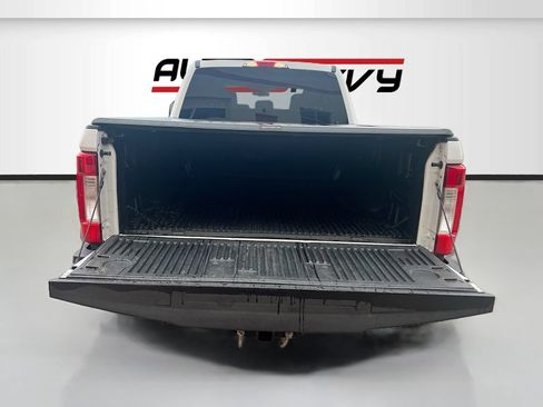Used 2018 Ford F350 XLT w/ Snow Plow Prep Package AWD/4WD image 24