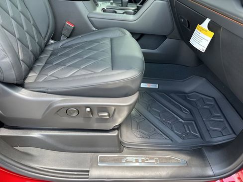 New 2025 GMC Sierra 1500 AT4 w/ AT4 Premium Package image 17