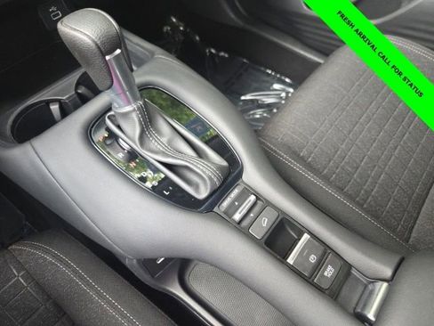 Used 2024 Honda HR-V LX image 48