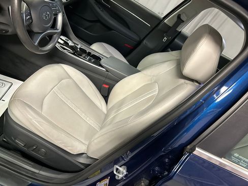 Used 2022 Hyundai Sonata Limited image 10
