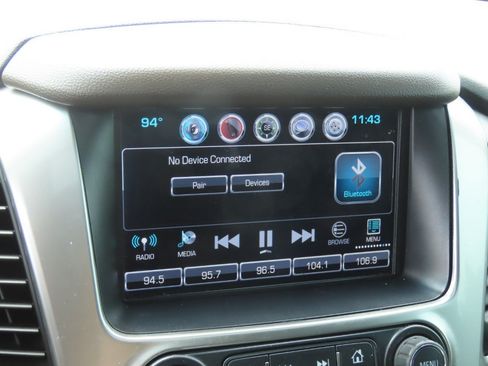 Used 2016 Chevrolet Suburban LT RWD image 31