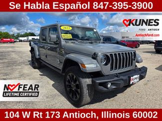 Used 2023 Jeep Gladiator Overland AWD/4WD video 1