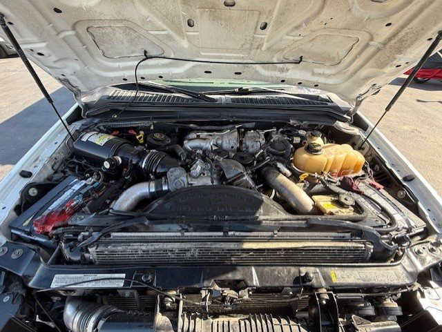 Used 2009 Ford F550 2WD Regular Cab Super Duty image 24